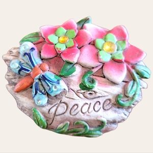 Vtg Garden Rock Resin Flowers Dragonfly Peace
